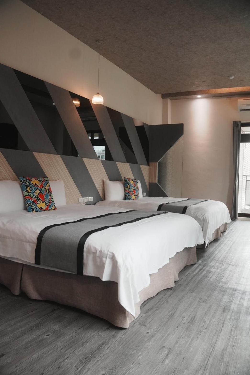 ג'יאושי Ruo Shui Hotspring Hotel מראה חיצוני תמונה