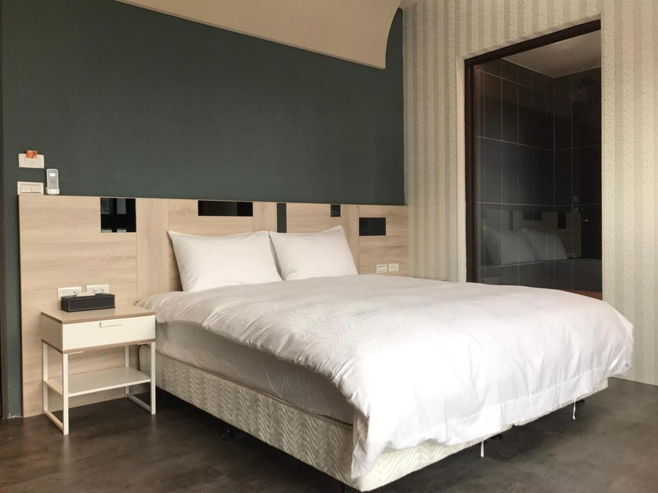 ג'יאושי Ruo Shui Hotspring Hotel מראה חיצוני תמונה
