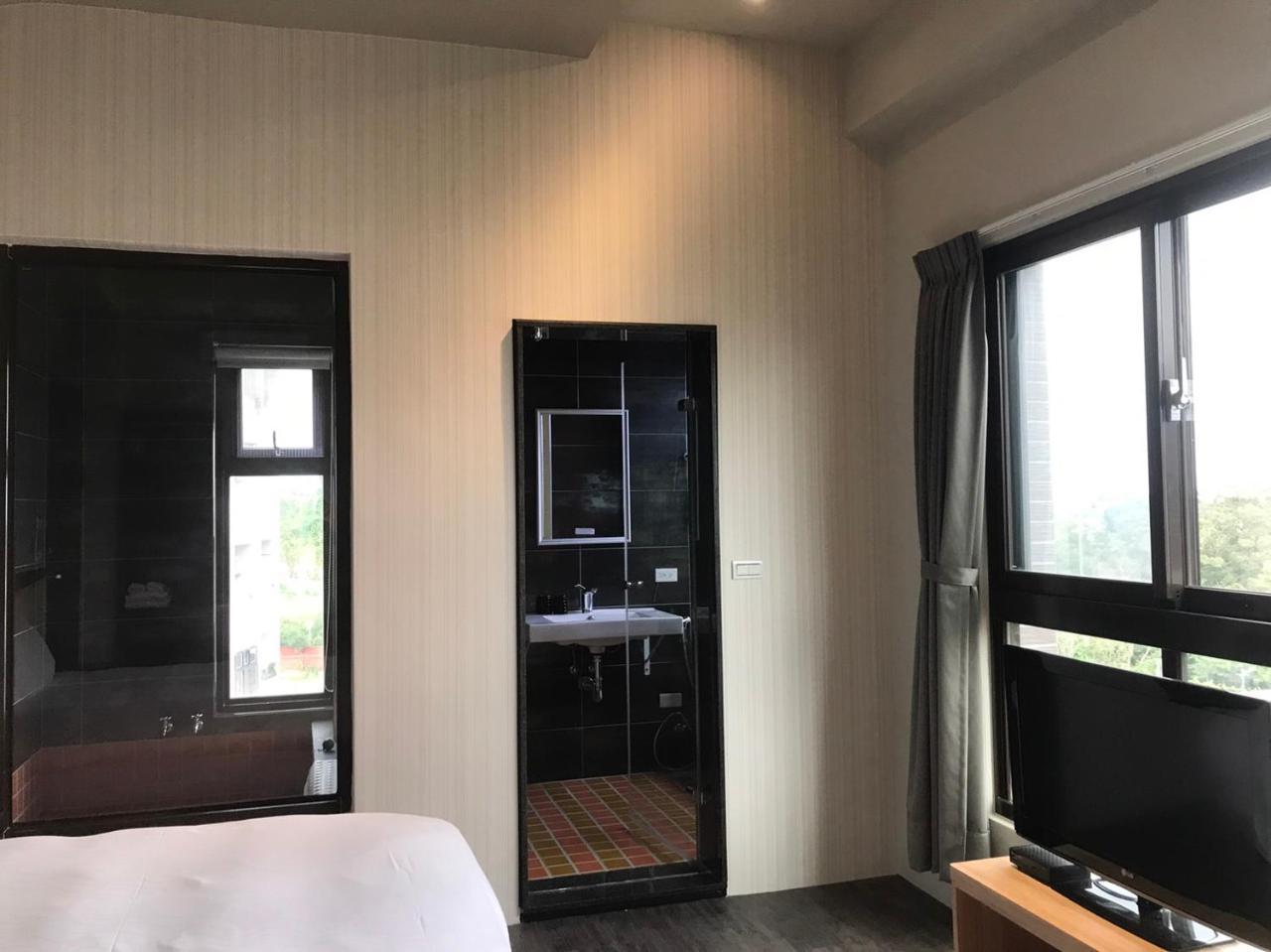 ג'יאושי Ruo Shui Hotspring Hotel מראה חיצוני תמונה